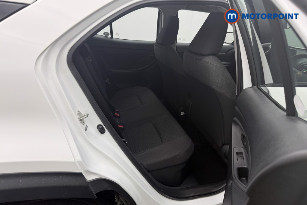 Toyota Yaris Cross Icon Automatic Petrol-Electric Hybrid Estate - Stock Number (1654145) - 14th supplementary image