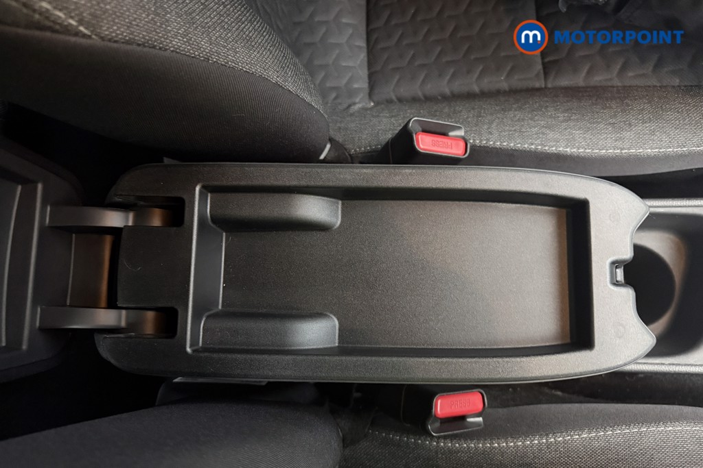 Toyota Yaris Cross Icon Automatic Petrol-Electric Hybrid Estate - Stock Number (1654145) - 22nd supplementary image