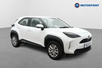 Toyota Yaris Cross Icon Automatic Petrol-Electric Hybrid Estate - Stock Number (1654145) - Drivers side front corner