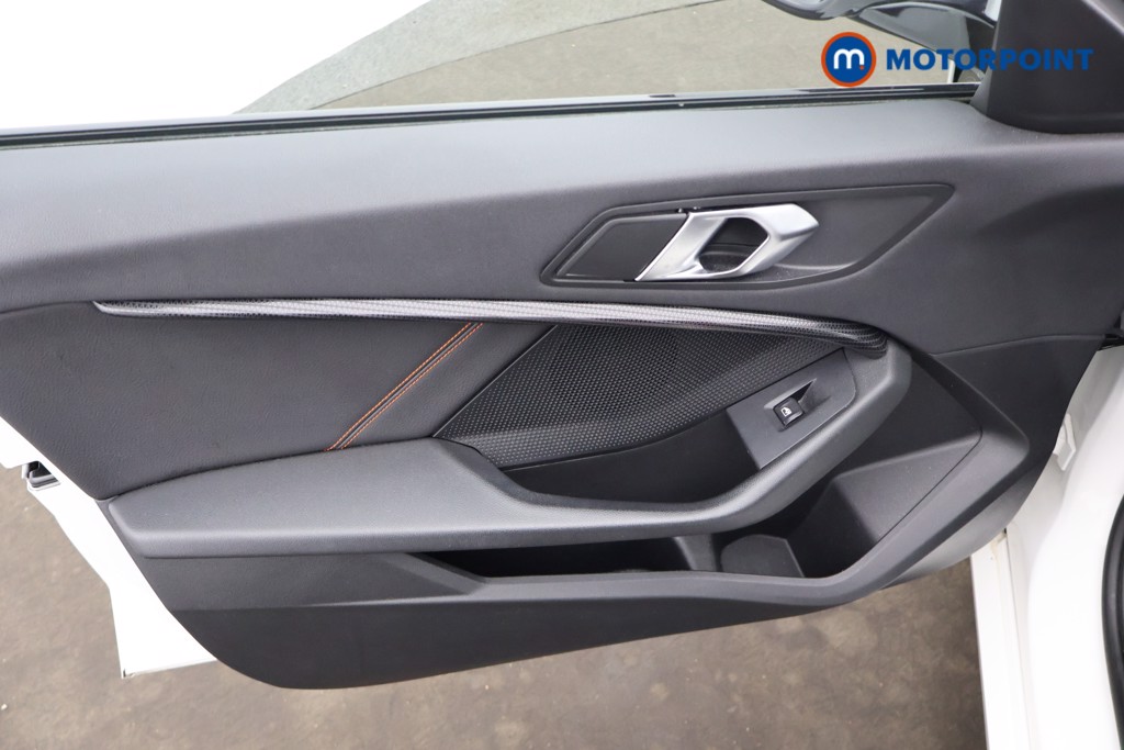 BMW 1 Series Sport Automatic Petrol Hatchback - Stock Number (1655684) - 23rd supplementary image