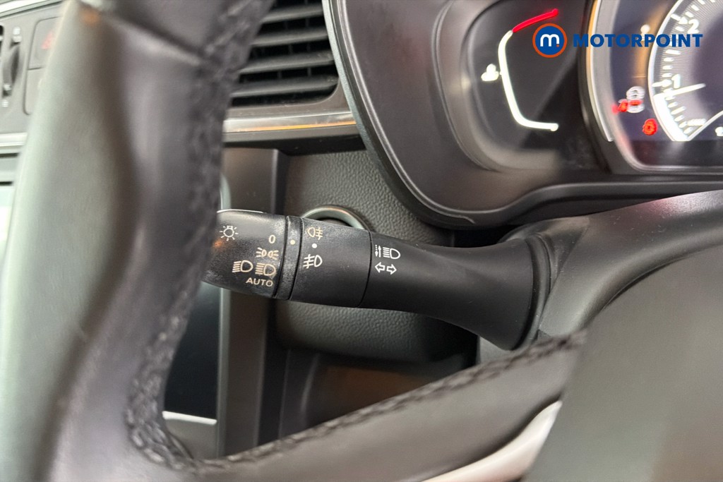Renault Kadjar Iconic Manual Petrol SUV - Stock Number (1656048) - 6th supplementary image