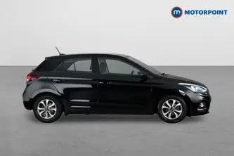 Hyundai I20 SE Manual Petrol Hatchback - Stock Number (1656058) - Drivers side