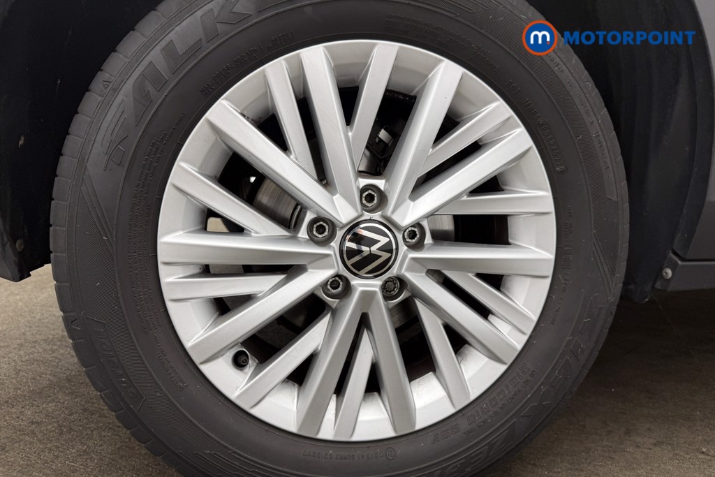 Volkswagen T-Roc Life Manual Petrol SUV - Stock Number (1657501) - 9th supplementary image