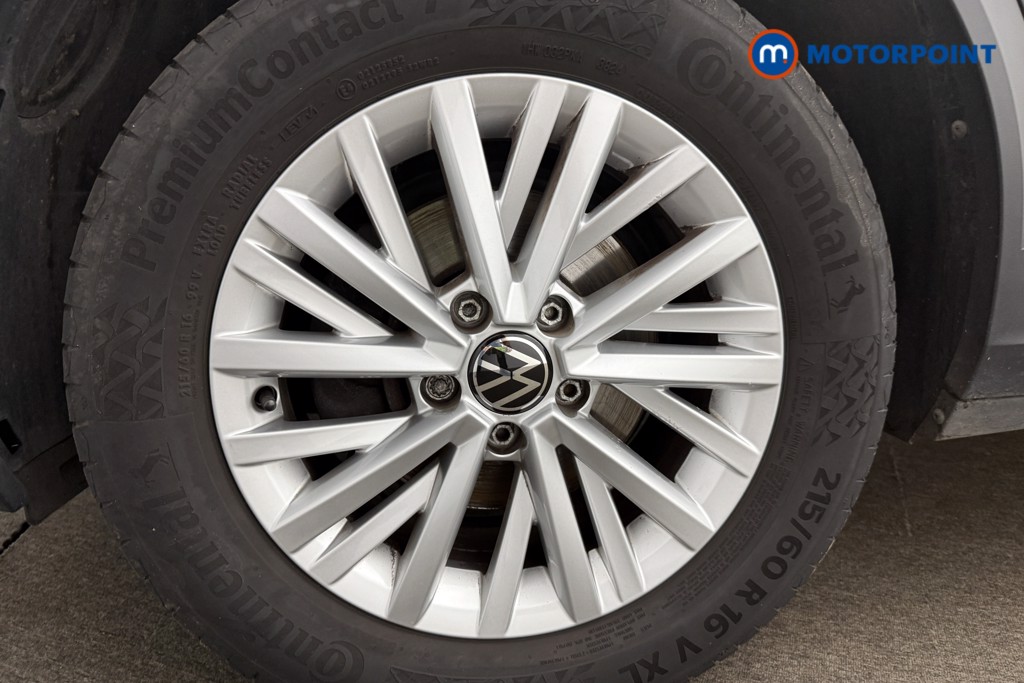 Volkswagen T-Roc Life Manual Petrol SUV - Stock Number (1657501) - 11th supplementary image