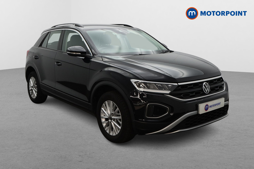 Volkswagen T-Roc Life Manual Petrol SUV - Stock Number (1657501) - Drivers side front corner