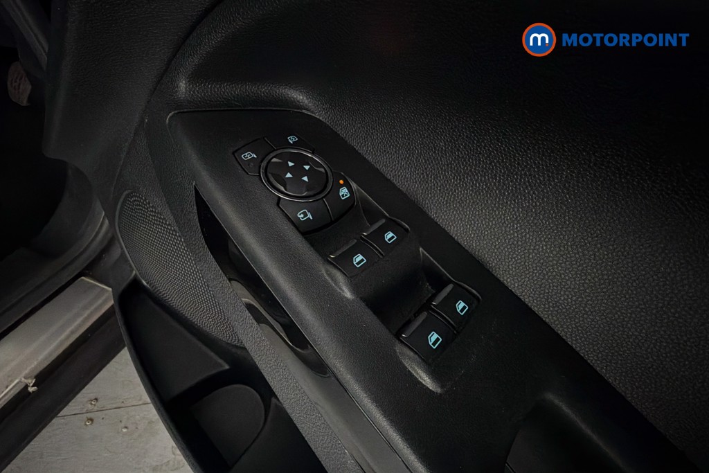 Ford Ecosport Titanium Manual Petrol SUV - Stock Number (1658122) - 20th supplementary image