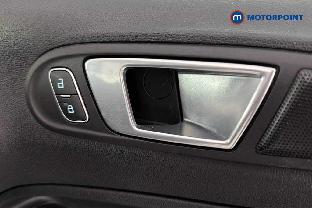 Ford Ecosport Titanium Manual Petrol SUV - Stock Number (1658122) - 42nd supplementary image