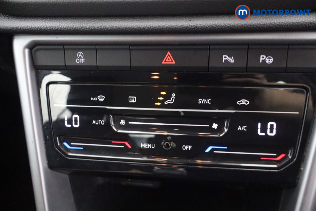 Volkswagen T-Roc Life Manual Petrol SUV - Stock Number (1659414) - 16th supplementary image