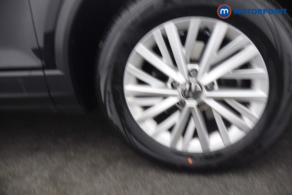 Volkswagen T-Roc Life Manual Petrol SUV - Stock Number (1659414) - 25th supplementary image