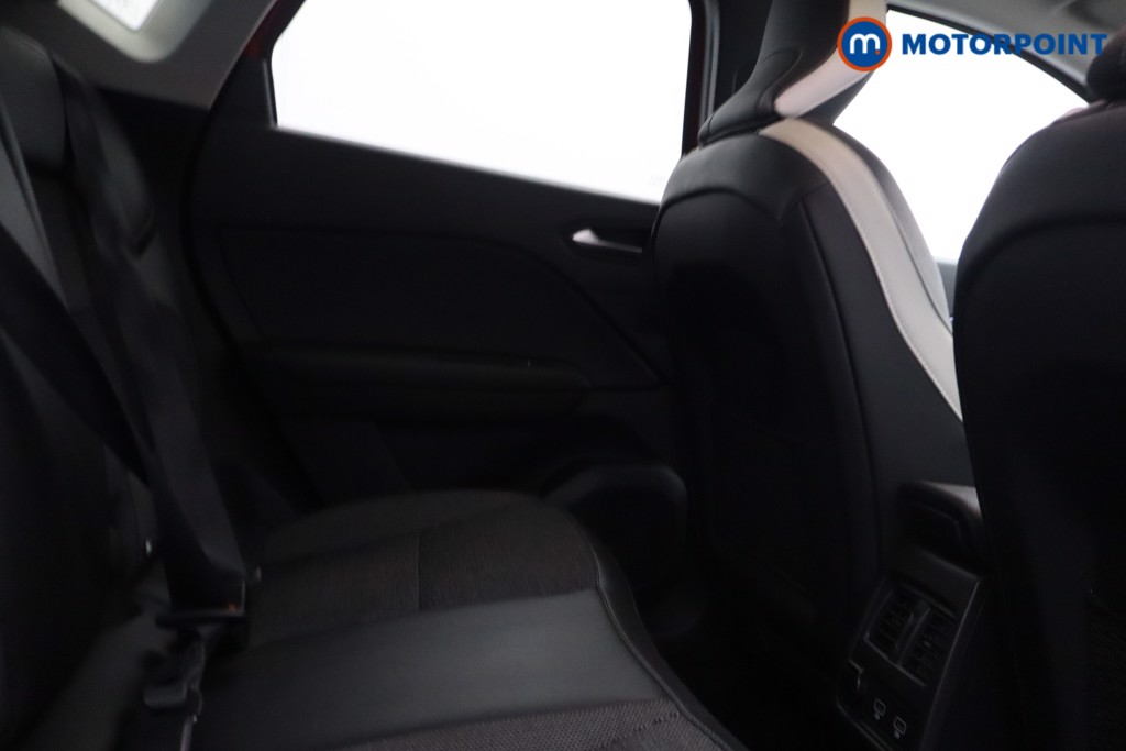 Renault Captur S Edition Manual Petrol SUV - Stock Number (1659636) - 9th supplementary image