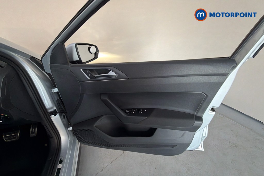 Volkswagen Polo R-Line Automatic Petrol Hatchback - Stock Number (1659658) - 19th supplementary image