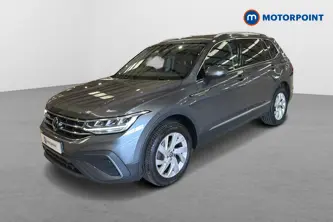 Volkswagen Tiguan Allspace Life Automatic Petrol SUV - Stock Number (1659954) - Passenger side front corner