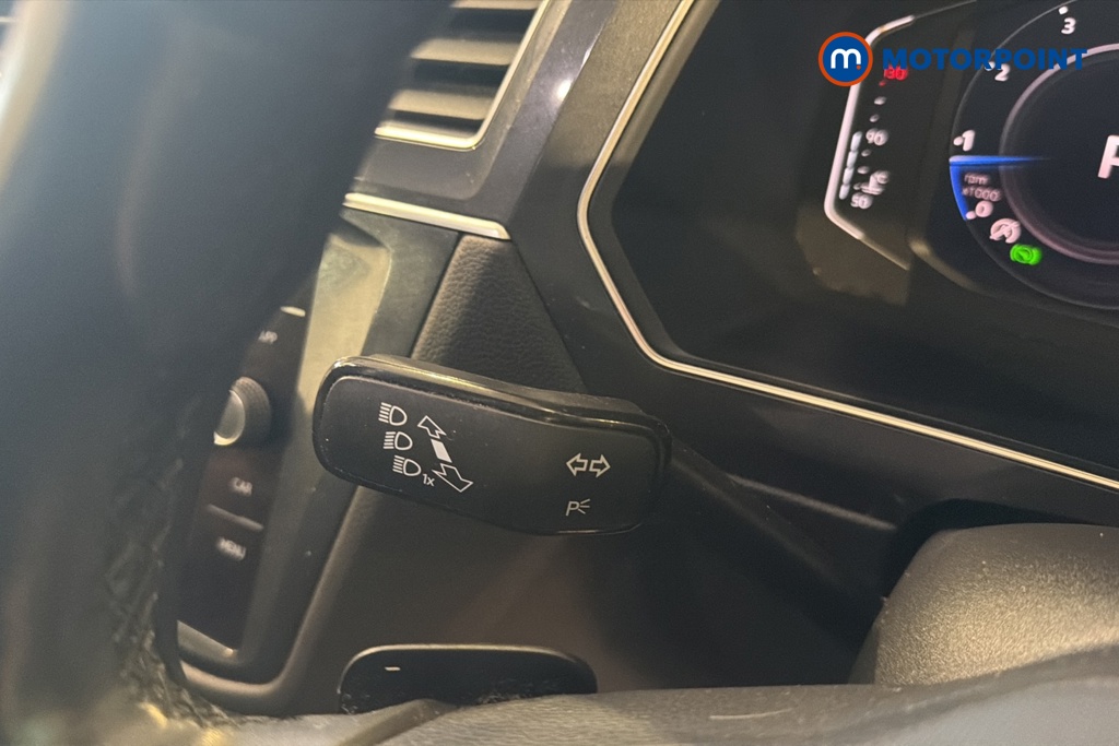 Volkswagen Tiguan Allspace Life Automatic Petrol SUV - Stock Number (1659954) - 5th supplementary image