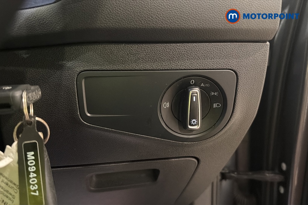 Volkswagen Tiguan Allspace Life Automatic Petrol SUV - Stock Number (1659954) - 11th supplementary image