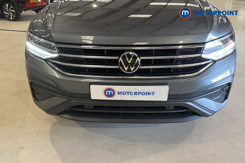 Volkswagen Tiguan Allspace Life Automatic Petrol SUV - Stock Number (1659954) - 43rd supplementary image