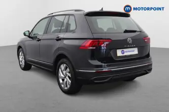 Volkswagen Tiguan Life Manual Petrol SUV - Stock Number (1659974) - Passenger side rear corner