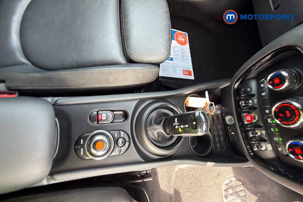 Mini Clubman Cooper Sport Automatic Petrol Estate - Stock Number (1660000) - 25th supplementary image