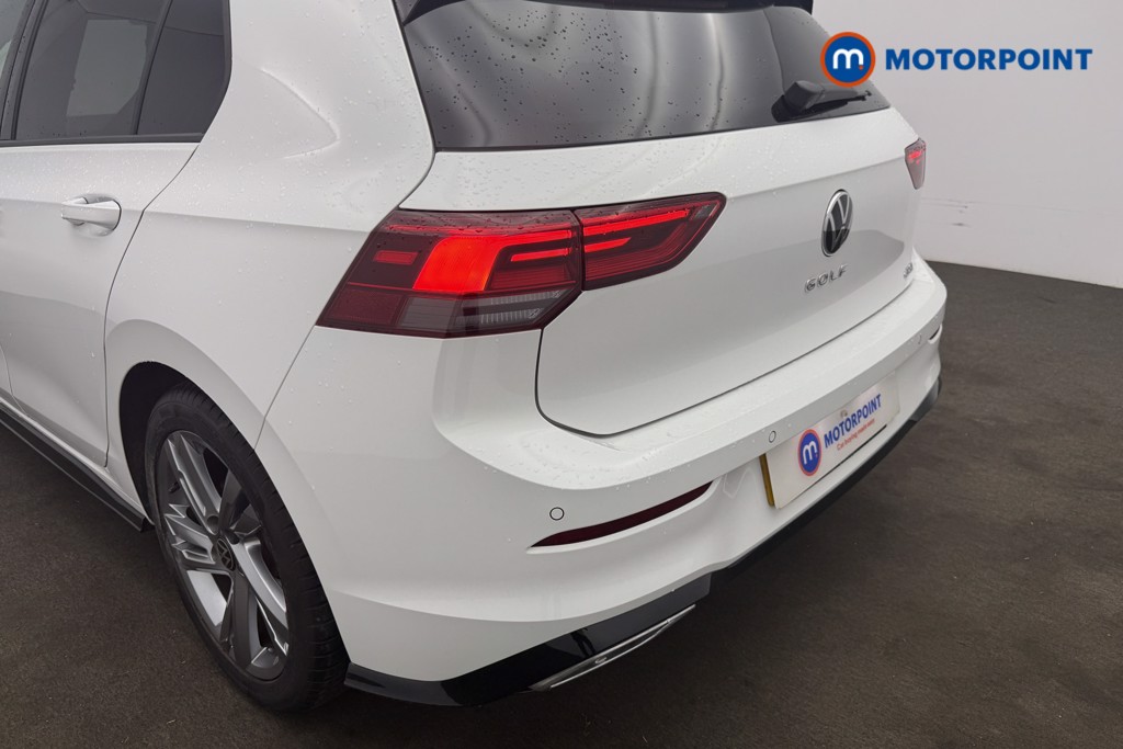 Volkswagen Golf R-Line Automatic Petrol Hatchback - Stock Number (1660359) - 8th supplementary image