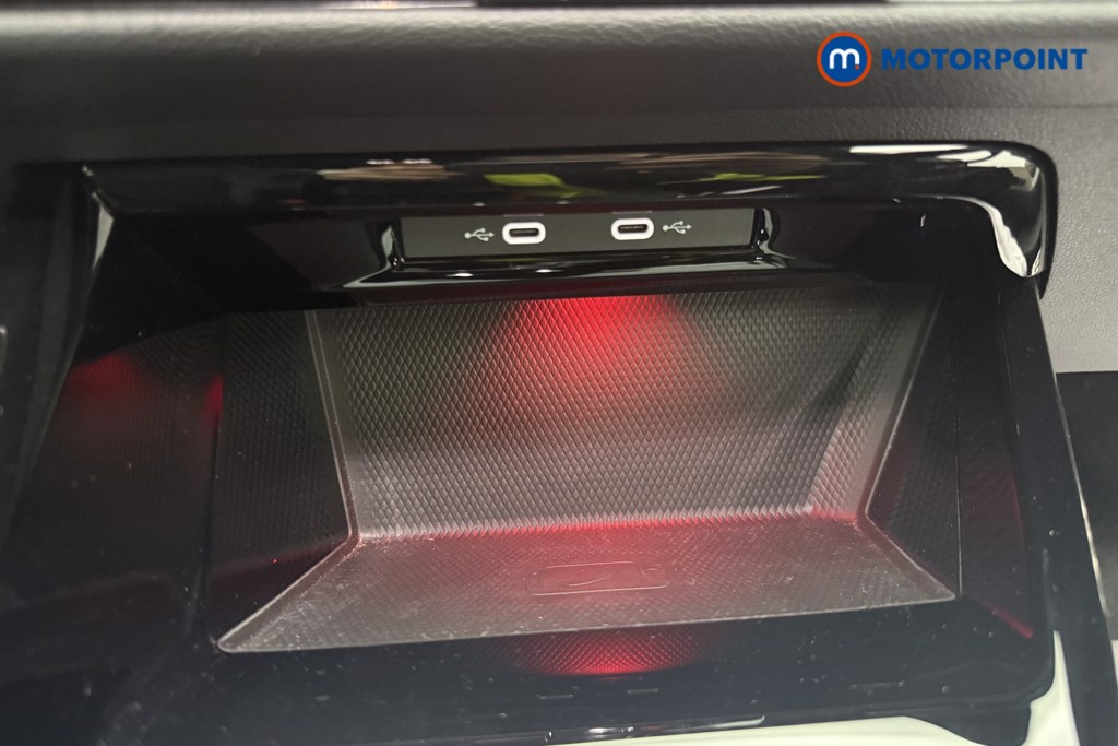 Volkswagen Golf R-Line Automatic Petrol Hatchback - Stock Number (1660359) - 21st supplementary image