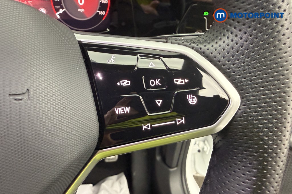 Volkswagen Golf R-Line Automatic Petrol Hatchback - Stock Number (1660359) - 26th supplementary image
