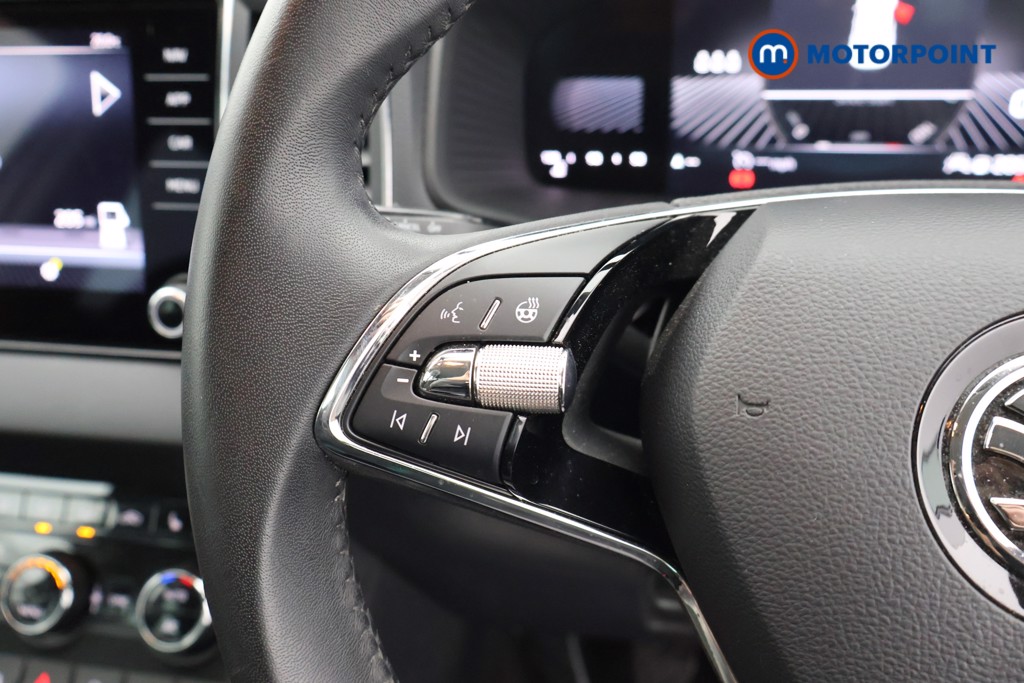 Skoda Karoq Se L Manual Petrol SUV - Stock Number (1660717) - 6th supplementary image