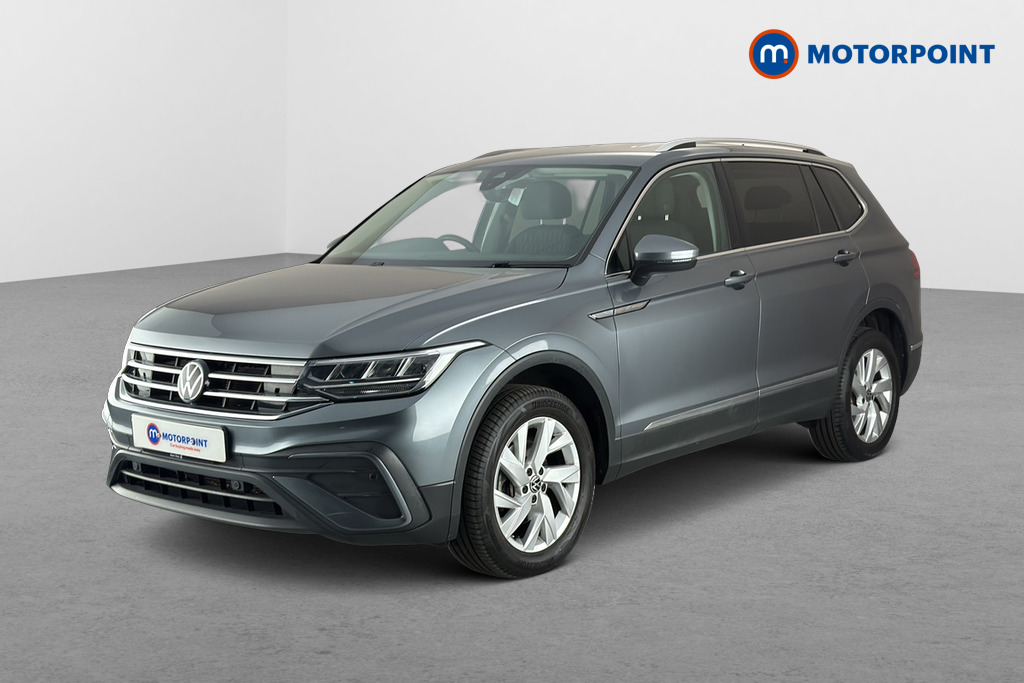 Volkswagen Tiguan Allspace Life Automatic Petrol SUV - Stock Number (1661423) - Passenger side front corner