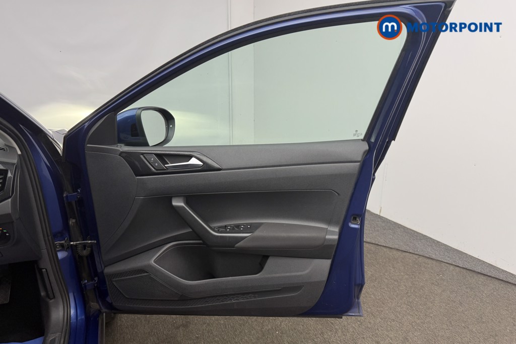 Volkswagen Taigo Life Manual Petrol SUV - Stock Number (1661461) - 14th supplementary image