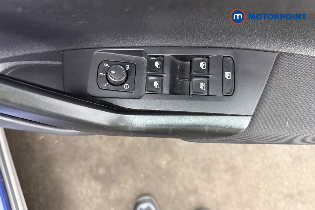 Volkswagen Taigo Life Manual Petrol SUV - Stock Number (1661461) - 15th supplementary image