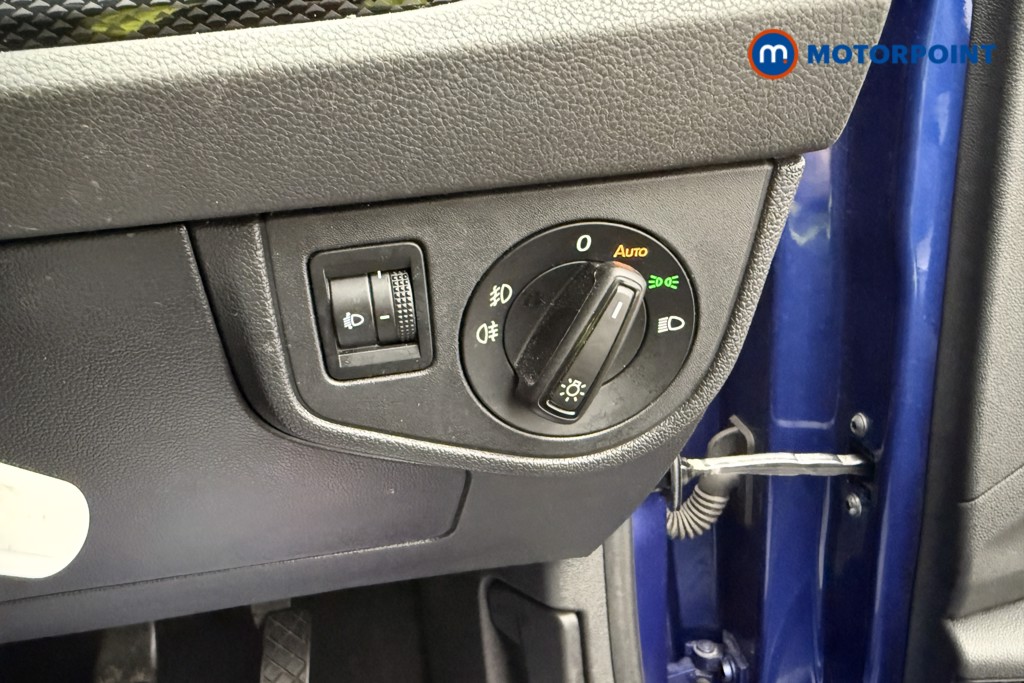 Volkswagen Taigo Life Manual Petrol SUV - Stock Number (1661461) - 16th supplementary image