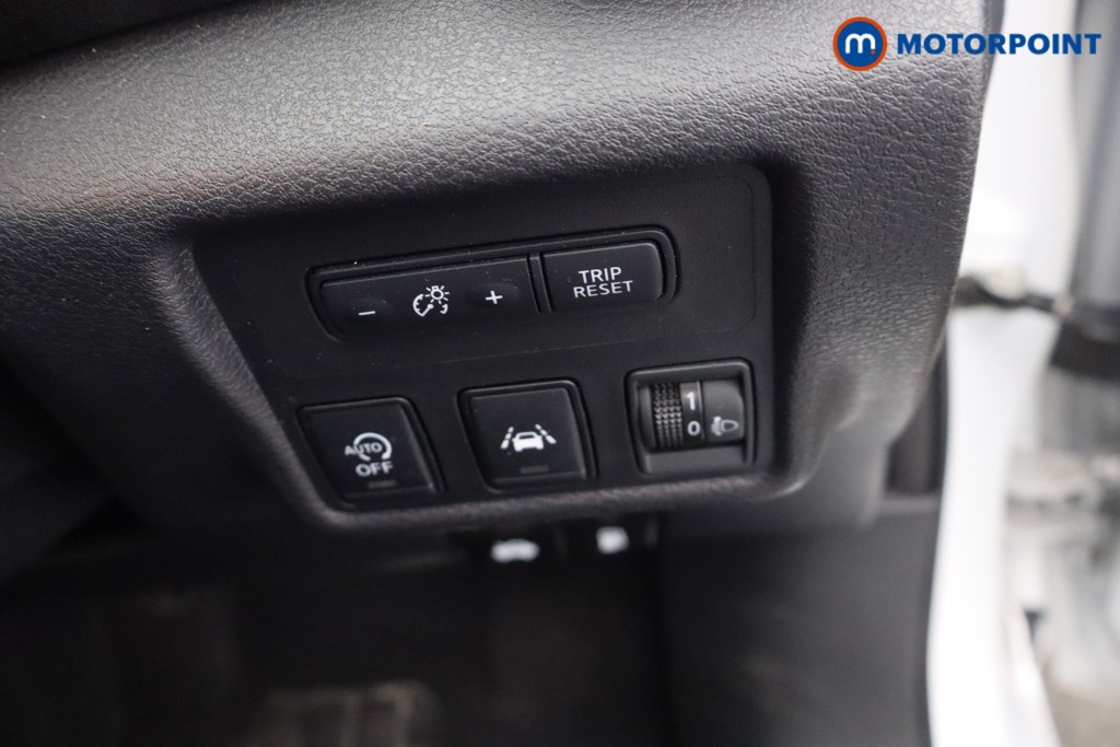 Nissan Micra N-Sport Manual Petrol Hatchback - Stock Number (1661468) - 12th supplementary image