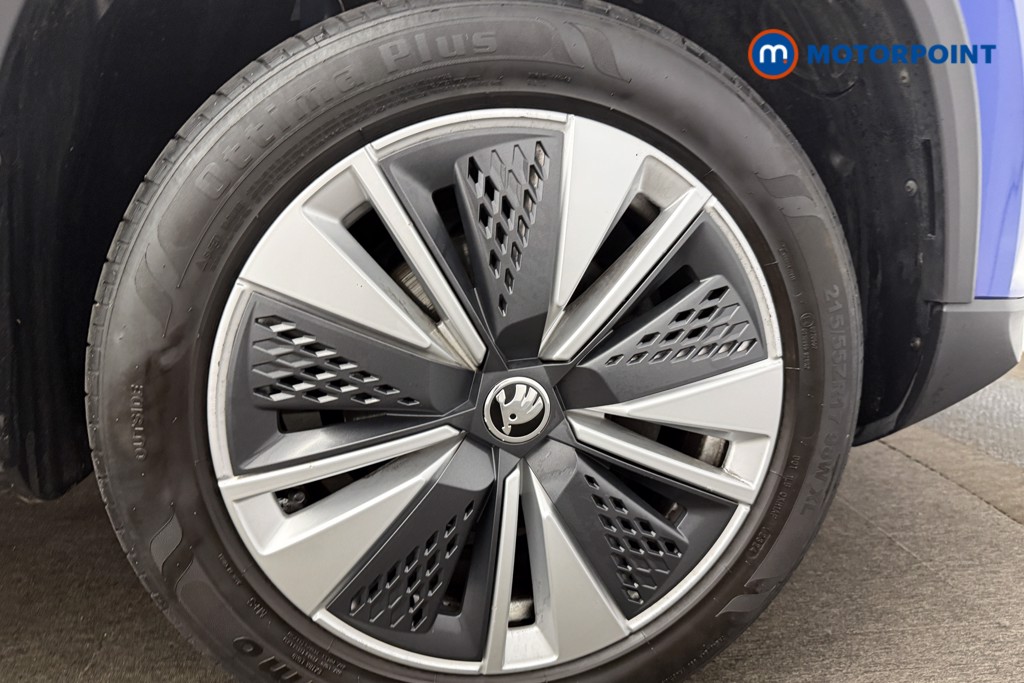 Skoda Karoq Se Drive Manual Petrol SUV - Stock Number (1661807) - 11th supplementary image