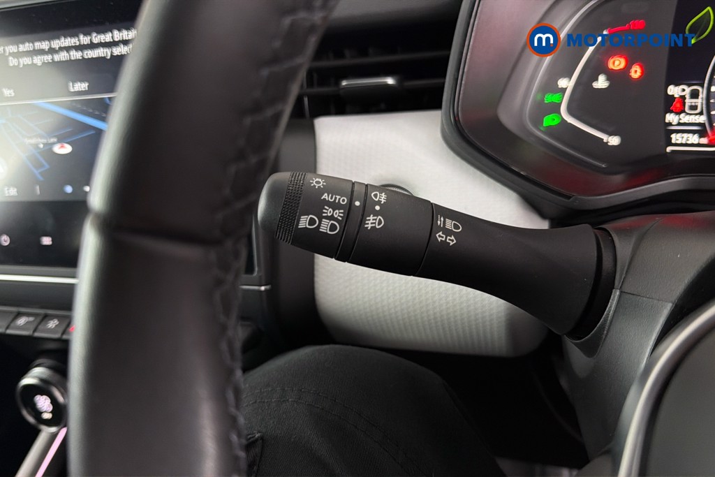 Renault Clio Techno Manual Petrol Hatchback - Stock Number (1662341) - 6th supplementary image