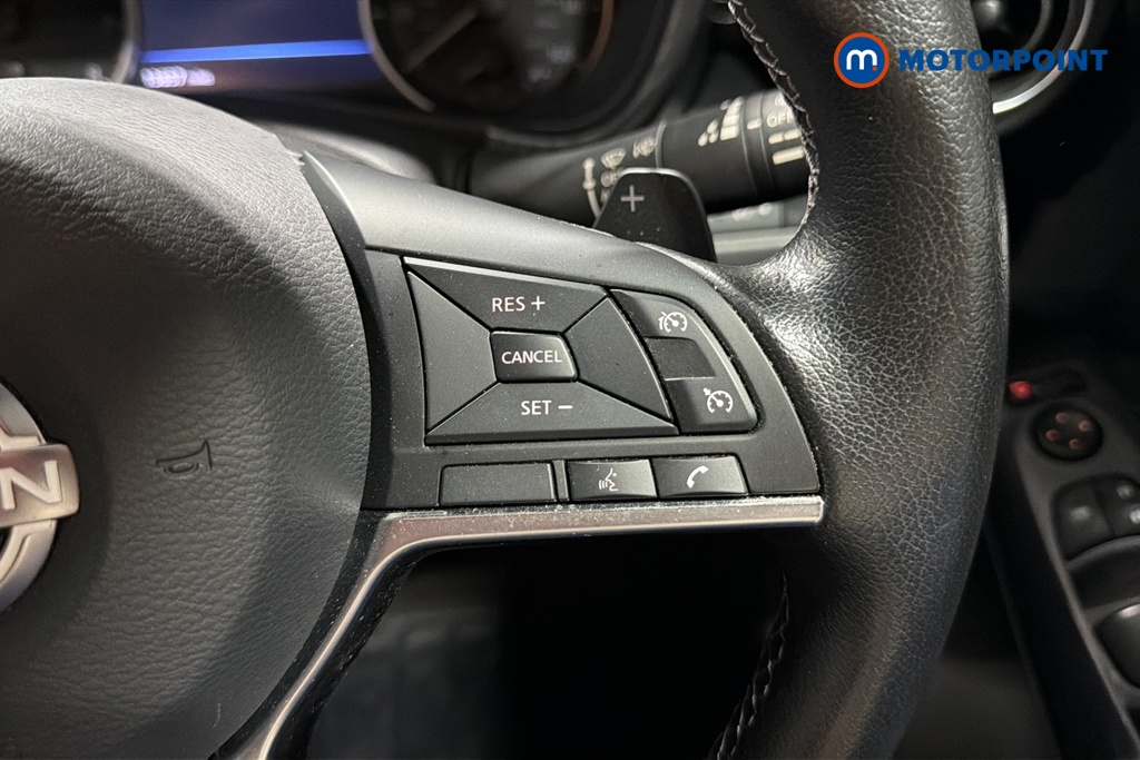 Nissan Juke N-Connecta Automatic Petrol SUV - Stock Number (1662711) - 3rd supplementary image