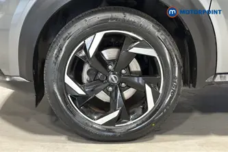 Nissan Juke N-Connecta Automatic Petrol SUV - Stock Number (1662711) - 44th supplementary image
