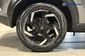 Nissan Juke N-Connecta Automatic Petrol SUV - Stock Number (1662711) - 46th supplementary image