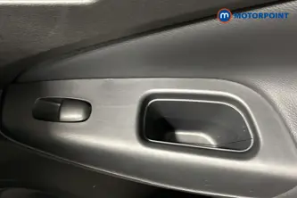 Nissan Juke N-Connecta Automatic Petrol SUV - Stock Number (1662734) - 994th supplementary image
