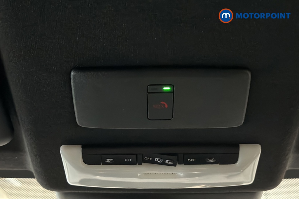Nissan Juke N-Connecta Automatic Petrol SUV - Stock Number (1662734) - 995th supplementary image