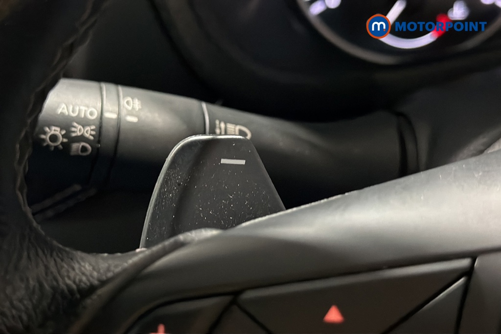 Nissan Juke N-Connecta Automatic Petrol SUV - Stock Number (1662734) - 998th supplementary image