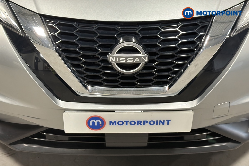 Nissan Juke N-Connecta Automatic Petrol SUV - Stock Number (1662734) - 43rd supplementary image