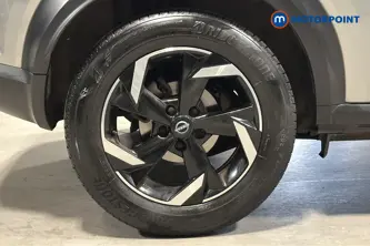 Nissan Juke N-Connecta Automatic Petrol SUV - Stock Number (1662734) - 46th supplementary image