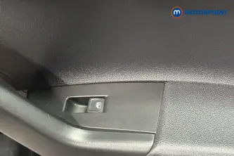 Volkswagen Polo Life Manual Petrol Hatchback - Stock Number (1662762) - 994th supplementary image