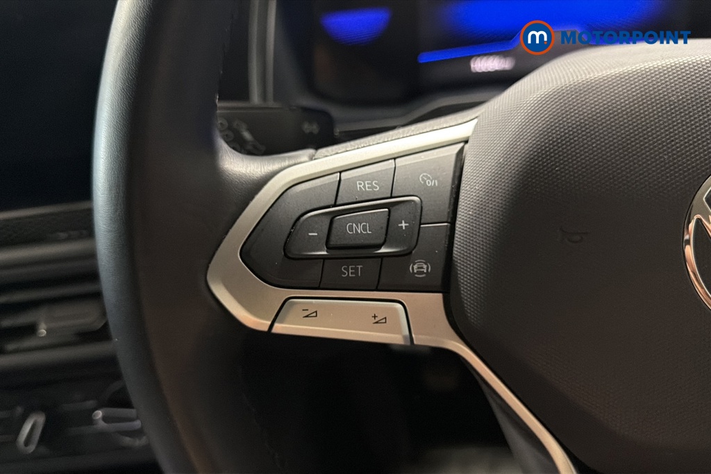 Volkswagen Polo Life Manual Petrol Hatchback - Stock Number (1662762) - 4th supplementary image