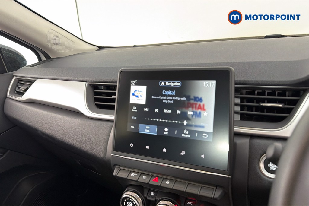 Renault Captur Techno Manual Petrol SUV - Stock Number (1662883) - 9th supplementary image