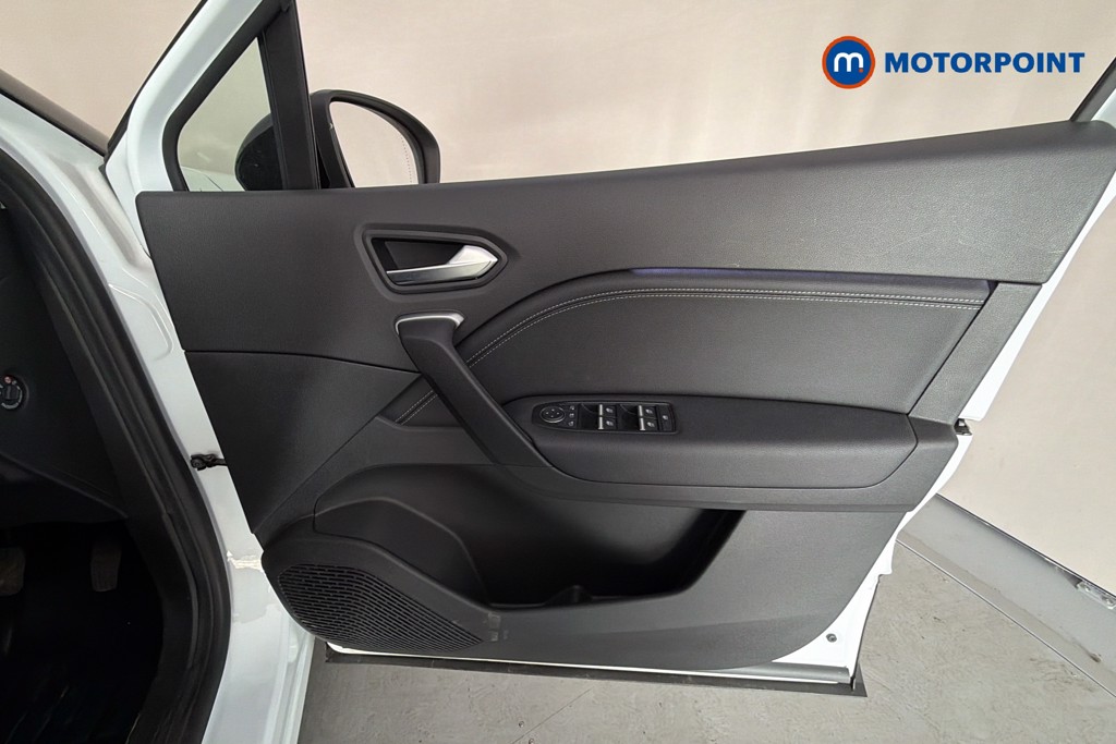 Renault Captur Techno Manual Petrol SUV - Stock Number (1662883) - 19th supplementary image