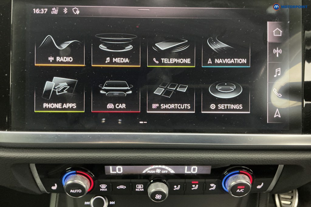 Audi Q3 S Line Manual Petrol SUV - Stock Number (1662898) - 2nd supplementary image
