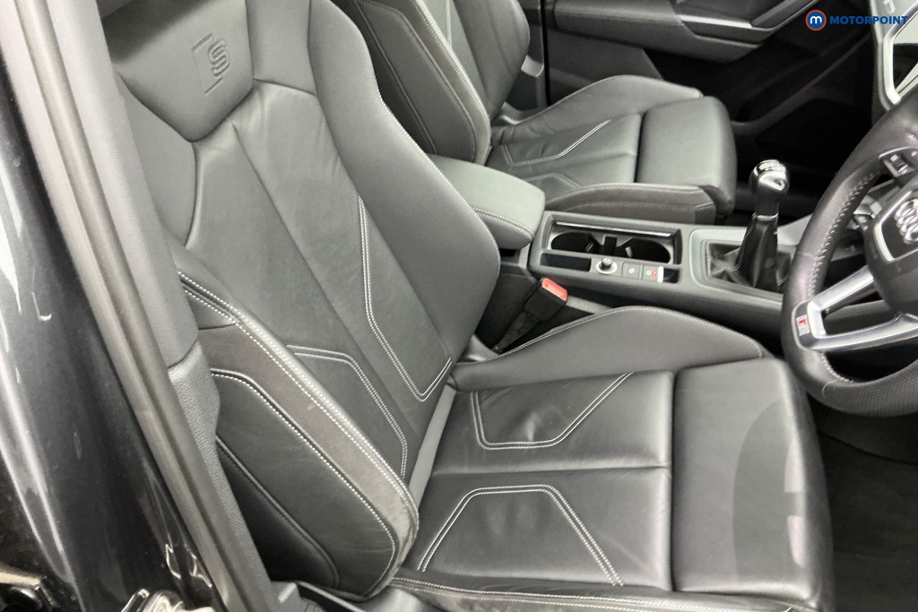 Audi Q3 S Line Manual Petrol SUV - Stock Number (1662898) - 5th supplementary image
