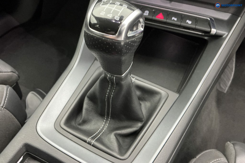 Audi Q3 S Line Manual Petrol SUV - Stock Number (1662898) - 15th supplementary image