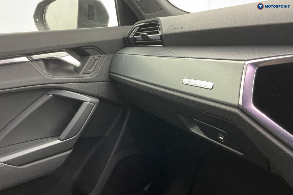 Audi Q3 S Line Manual Petrol SUV - Stock Number (1662898) - 18th supplementary image