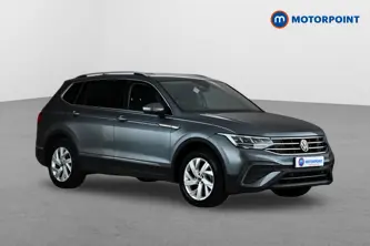Volkswagen Tiguan Allspace Life Automatic Petrol SUV - Stock Number (1663339) - Drivers side front corner
