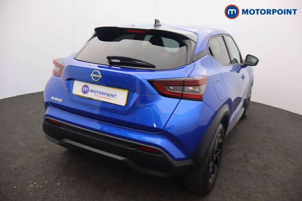 Nissan Juke N-Connecta Manual Petrol SUV - Stock Number (1663398) - 2nd supplementary image
